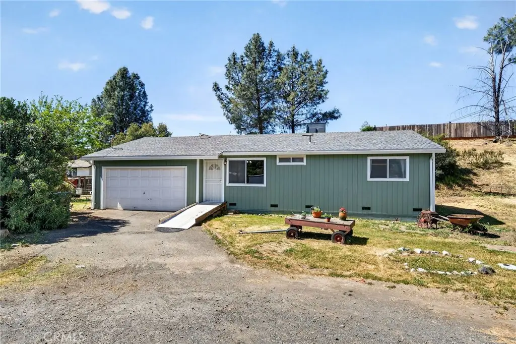 2888 Meadow Creek, Clearlake Oaks, CA 95423 - #1