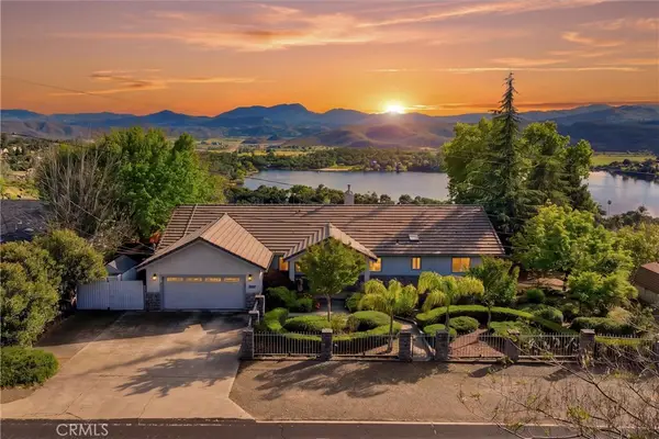 17372 Greenridge, Hidden Valley Lake, CA 95467