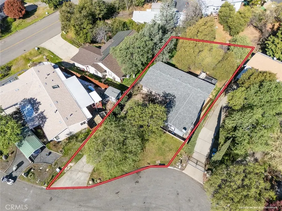 11 Cove Court, Oroville, CA 95966 - #2