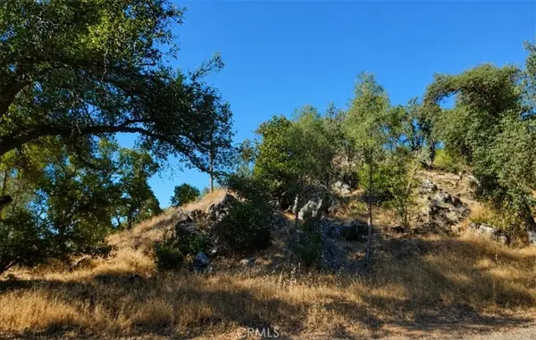 3695 Spring Valley Rd, Clearlake Oaks, CA 95423