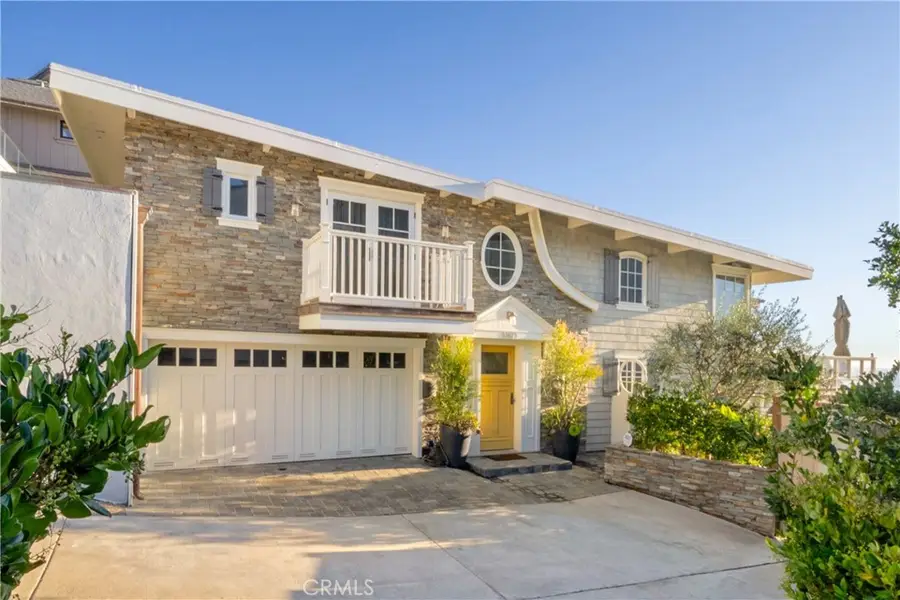 31678 Seacove Drive, Laguna Beach, CA 92651 - Image #2