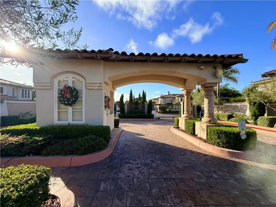 9703 Keeneland, La Jolla, CA 92037 - Image #2