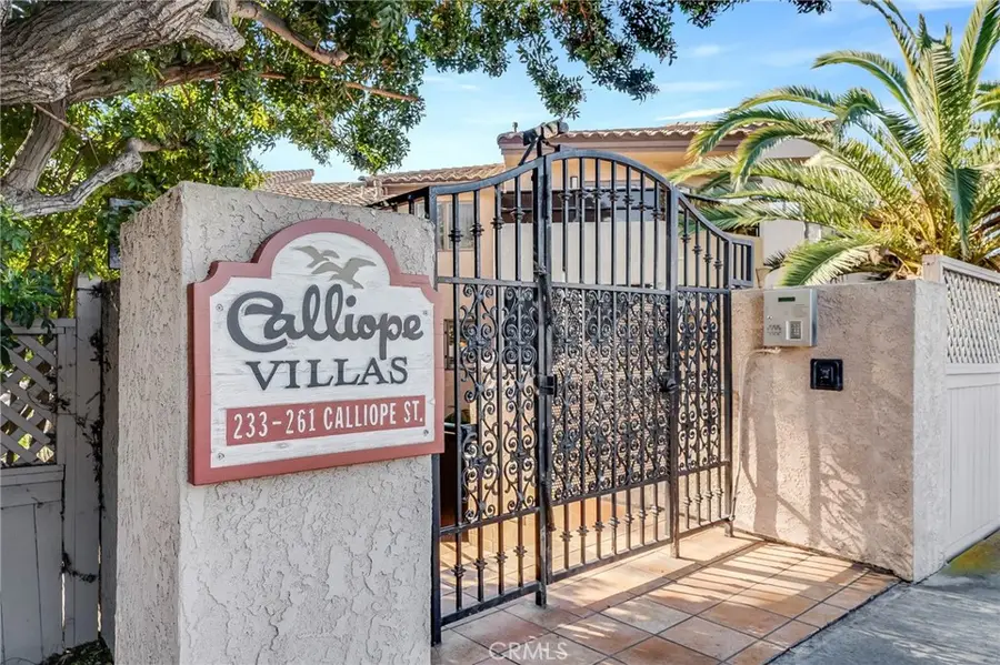 247 Calliope St, Laguna Beach, CA 92651 - #3
