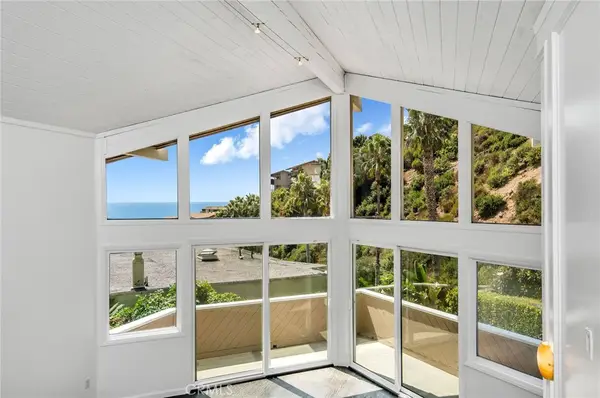 431 Nyes Place, Laguna Beach, CA 92651