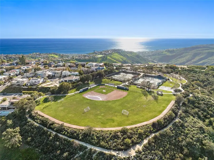 3010 Alta Laguna Boulevard, Laguna Beach, CA 92651 - #2