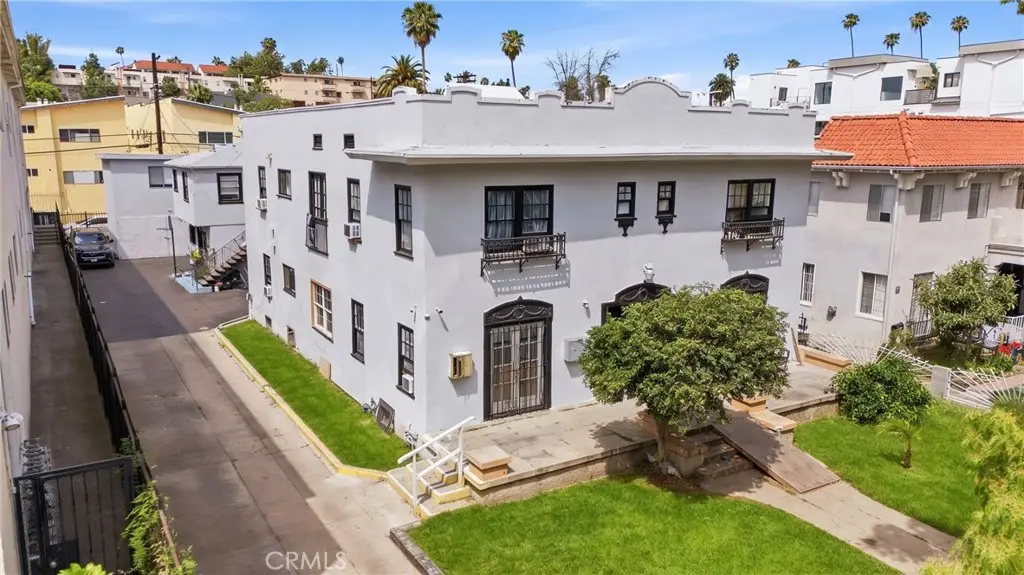 525 N Kenmore Avenue, Los Angeles, CA 90004 - #1