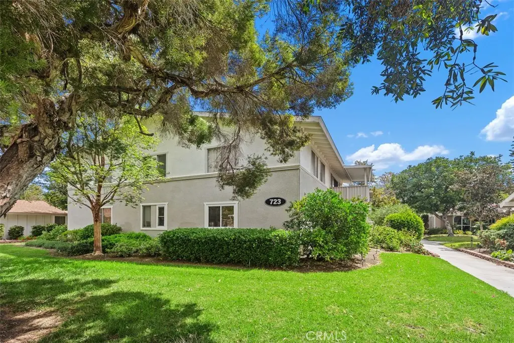 723 #A Avenida Majorca, Laguna Woods, CA 92637 - #1