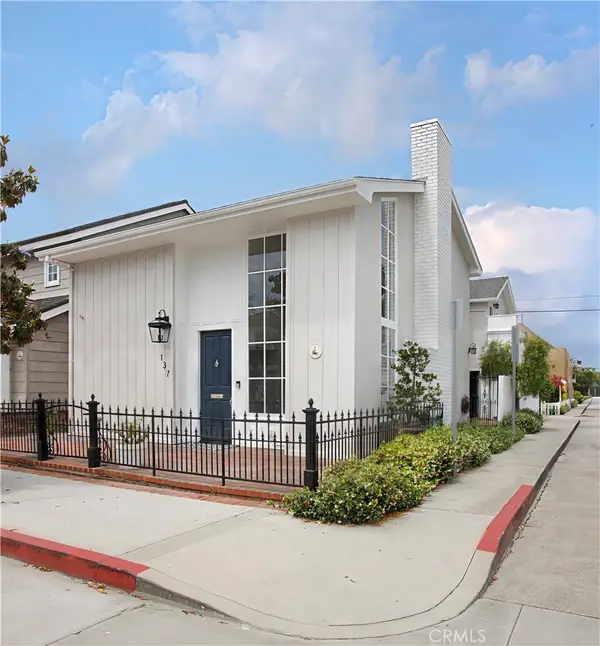 137 Topaz, Newport Beach, CA 92662