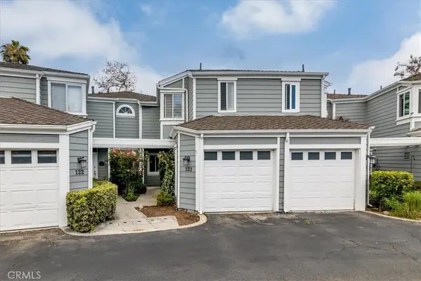 121 Santa Rosa Ct., Laguna Beach, CA 92651