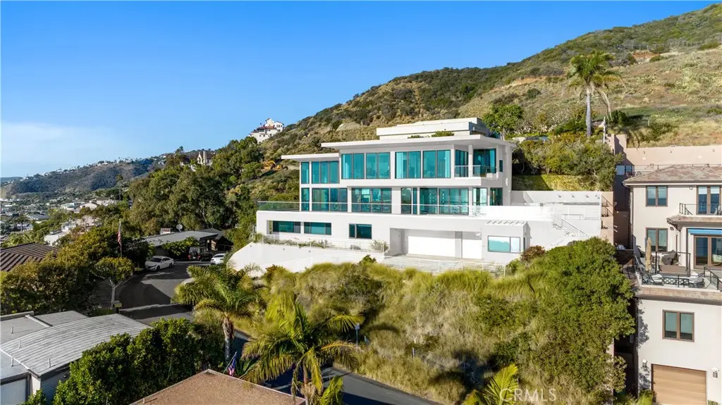 31402 Ceanothus Drive, Laguna Beach, CA 92651 - #1