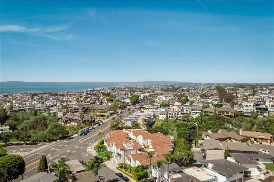 401 Seaward Road #2, Corona Del Mar, CA 92625 - #2