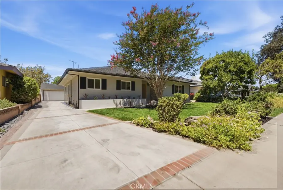 2116 Freeman, Santa Ana, CA 92706 - #2