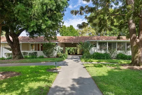 581 Avenida Majorca, Laguna Woods, CA 92637