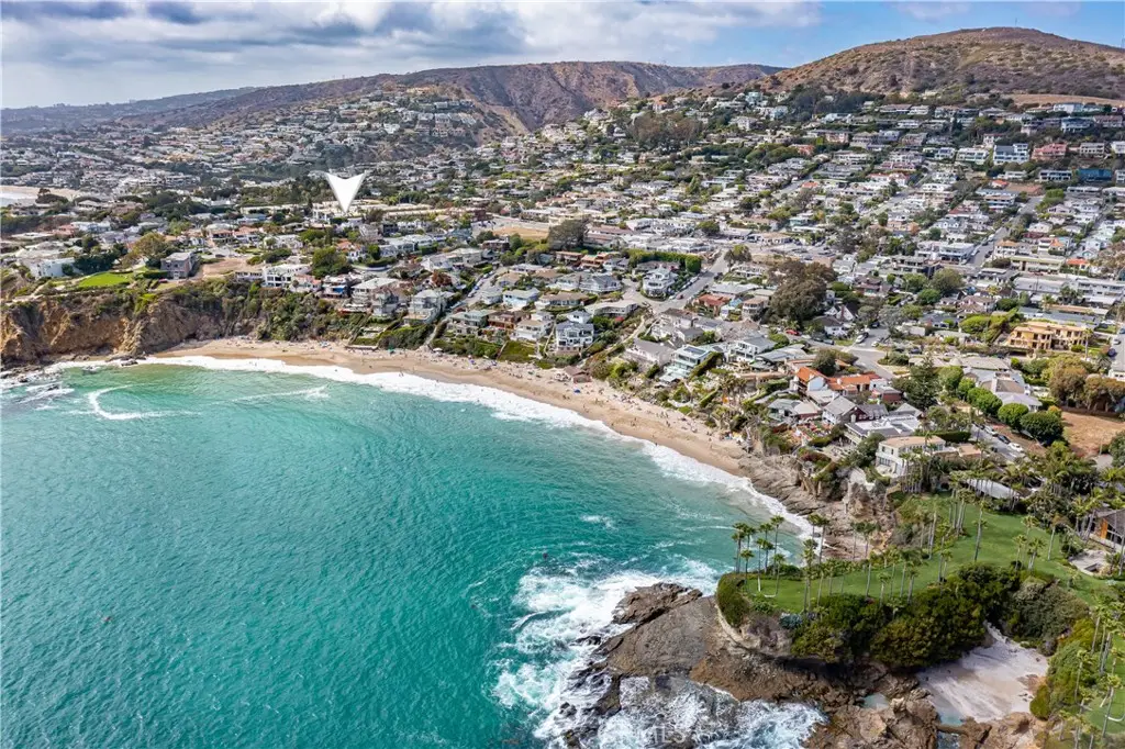 1570 Via Capri, Laguna Beach, CA 92651 - #1