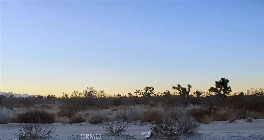 5 Merlin Ranch Rd, Willow Springs, CA 93560 - Image #2