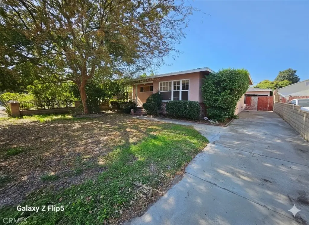7407 Densmore Avenue, Van Nuys, CA 91406 - Image #1