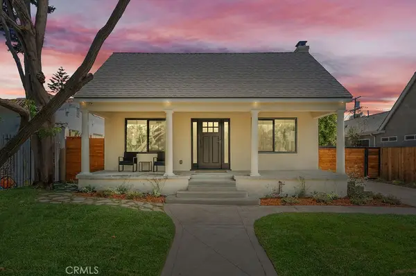 584 N Plymouth, Los Angeles, CA 90004