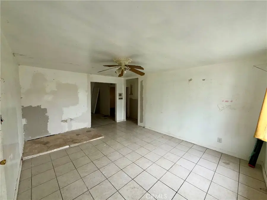 569 Flicker, San Diego, CA 92114 - Image #3