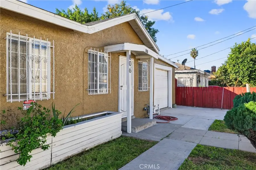 806 W Spruce Street, Compton, CA 90220 - #2