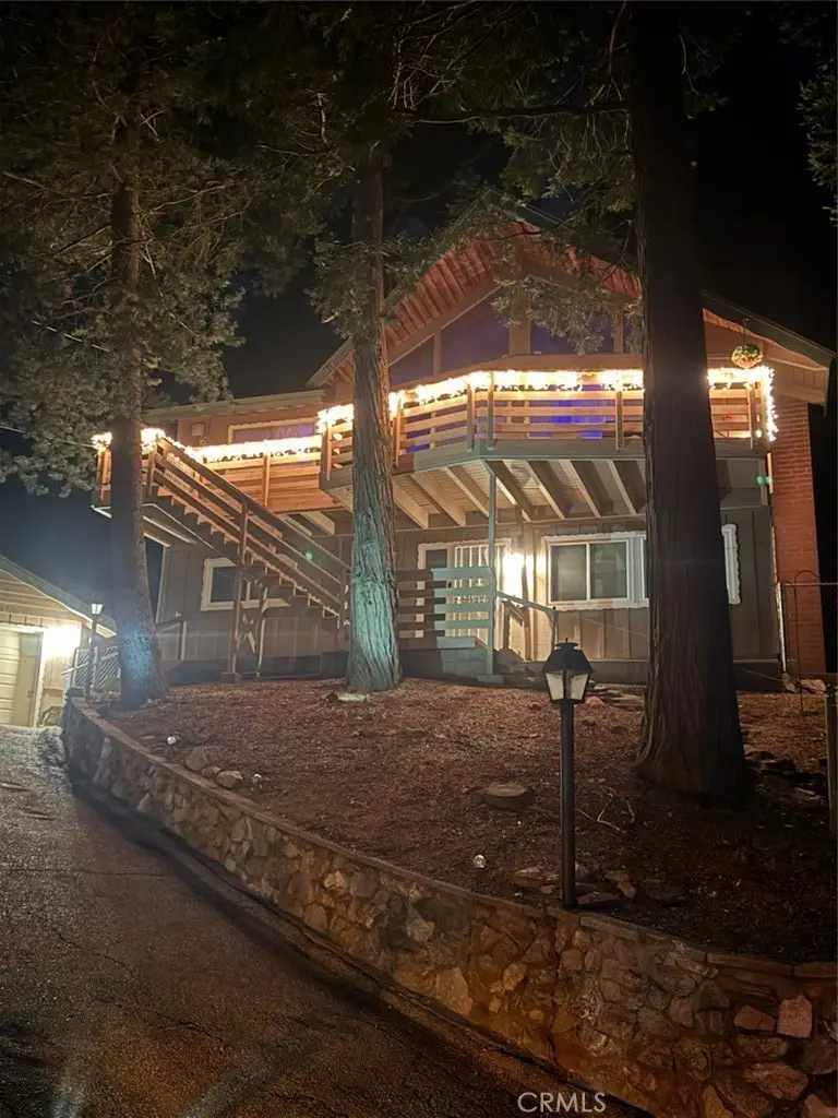 855 Bergschrund Drive, Crestline, CA 92325 - #2