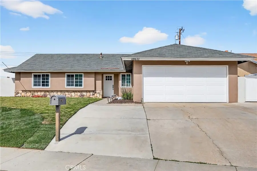 12671 Hollyglen, Riverside, CA 92503 - #2