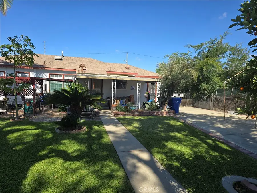 422 S Virginia, Azusa, CA 91702 - #2