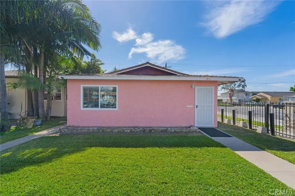 706 E Palmer, Compton, CA 90221 - #1