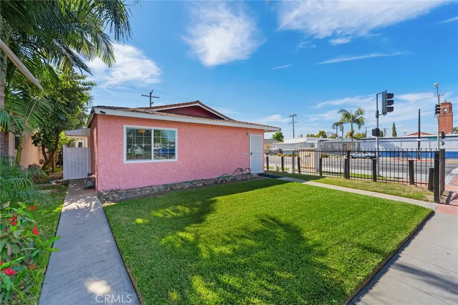 706 E Palmer, Compton, CA 90221 - #2