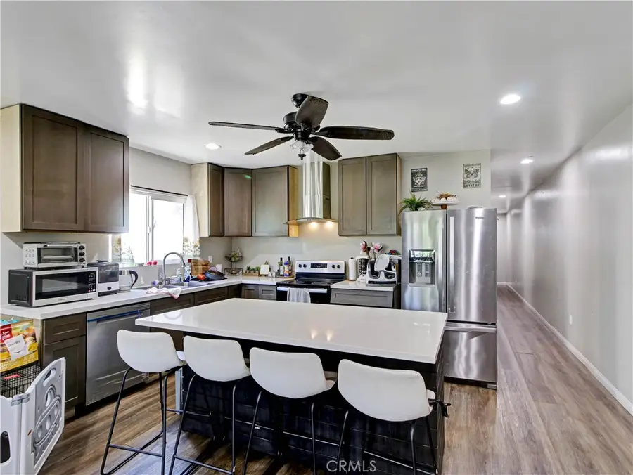 5420 Manhattan Place, Los Angeles, CA 90062 - #3