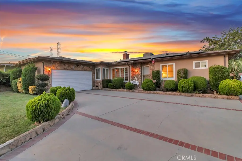 9300 Cayuga Avenue, Sun Valley, CA 91352 - #1