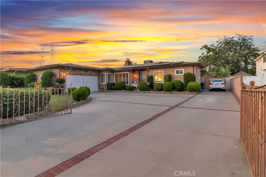 9300 Cayuga Avenue, Sun Valley, CA 91352 - #2