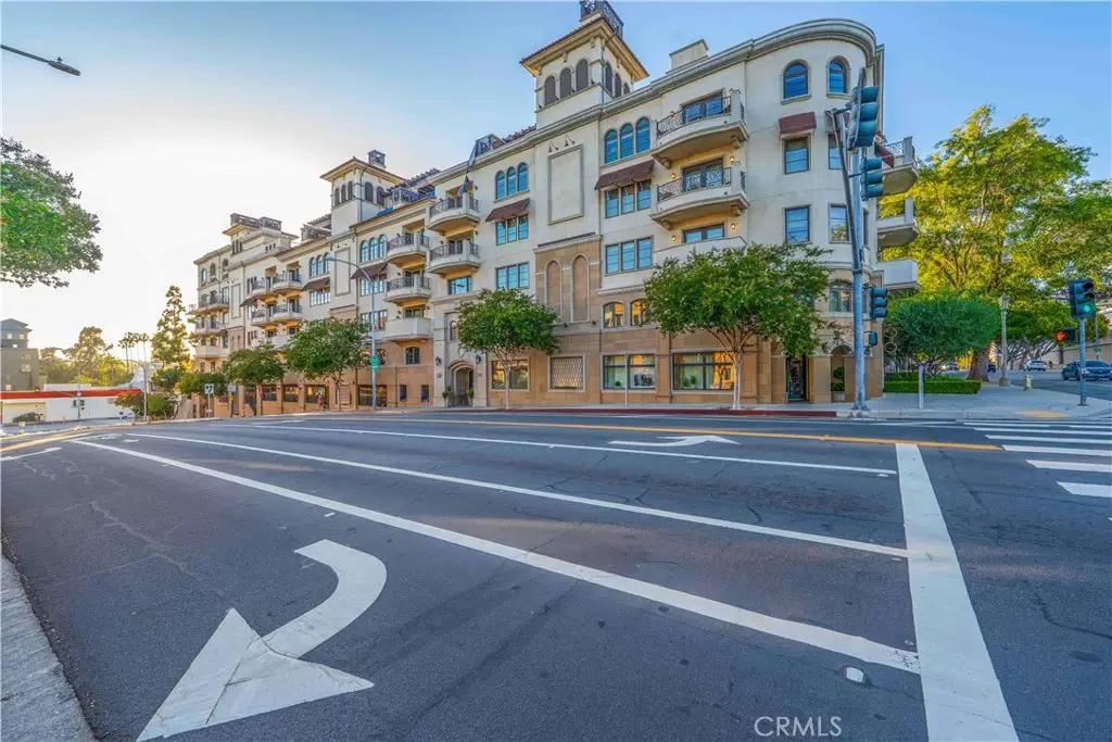 155 Cordova #204, Pasadena, CA 91105 - #1