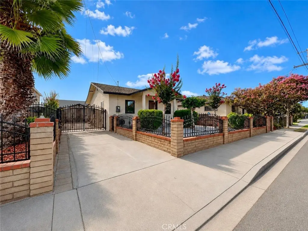 1067 1069 S Rowan Avenue, East Los Angeles, CA 90023 - #1