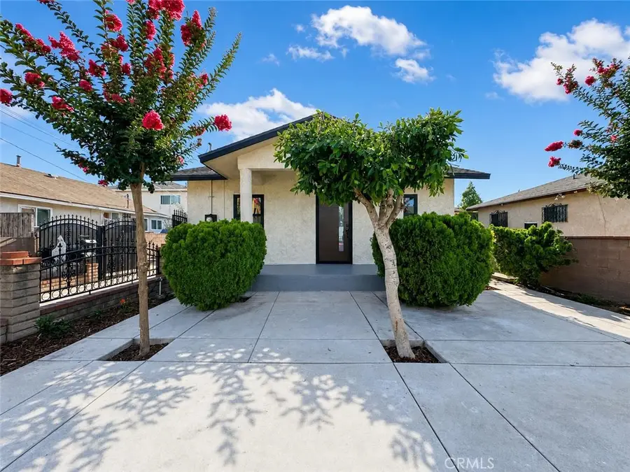 1067 1069 S Rowan Avenue, East Los Angeles, CA 90023 - #3