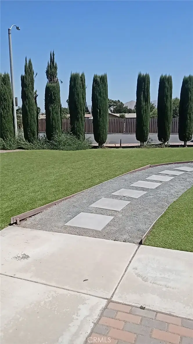 1633 Sunup, Riverside, CA 92501 - #3