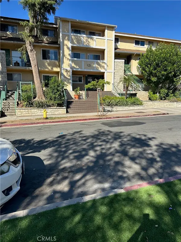 121 Sinclair #122, Glendale, CA 91206