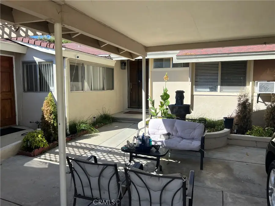 20959 Strathern, Canoga Park, CA 91304 - #2