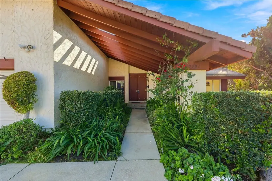 2906 Fall River Circle, Westlake Village, CA 91362 - #3