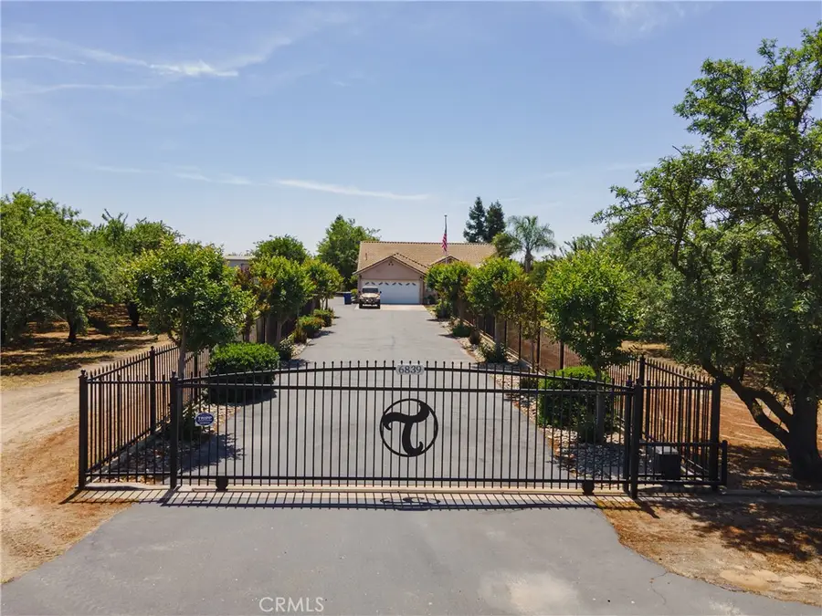 6839 Mercedes Avenue, Winton, CA 95388 - Image #2