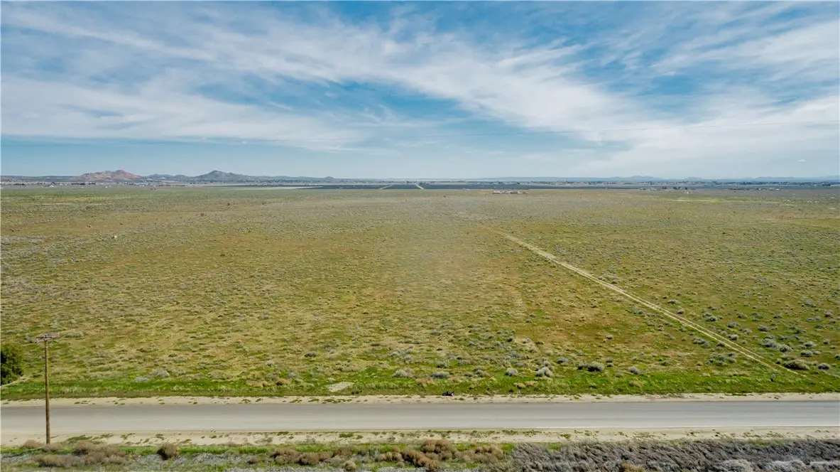 0 Dinkey, Rosamond, CA 93560 - #1
