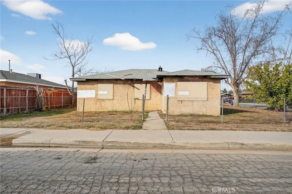 420 Robinson, Bakersfield, CA 93305 - Image #1