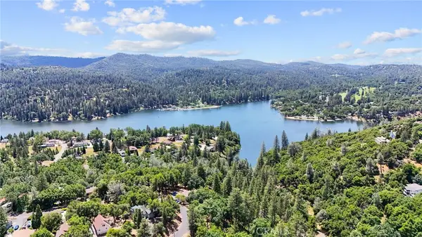 20524 Echo Court, Groveland, CA 95321