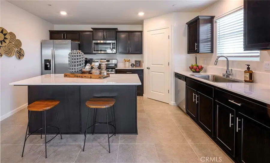 135 Blueberry Lane #11 SH, Merced, CA 95341 - #3