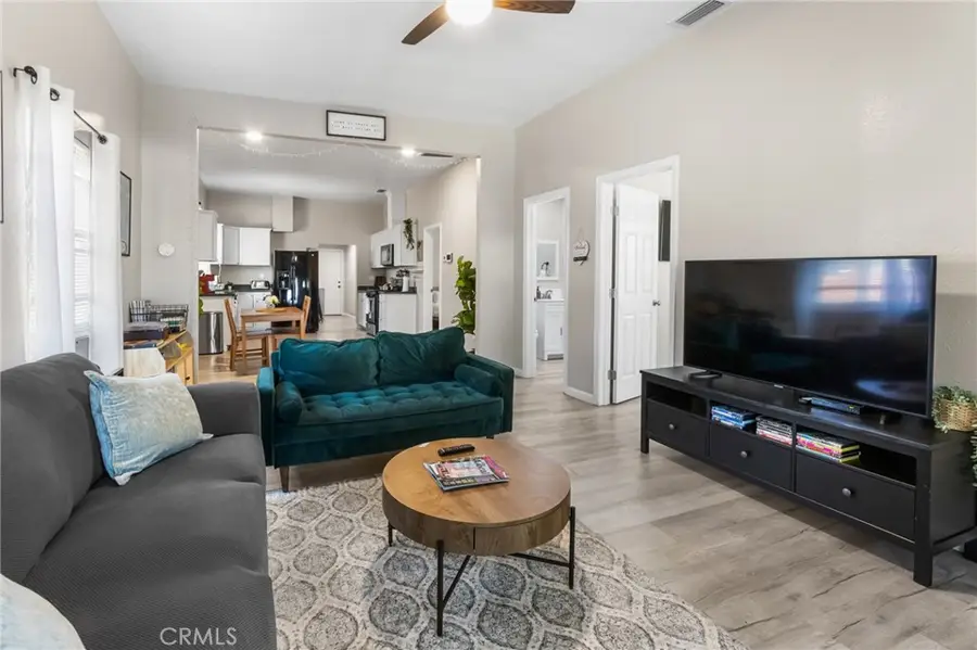 944 W 18th, Merced, CA 95340 - Image #3