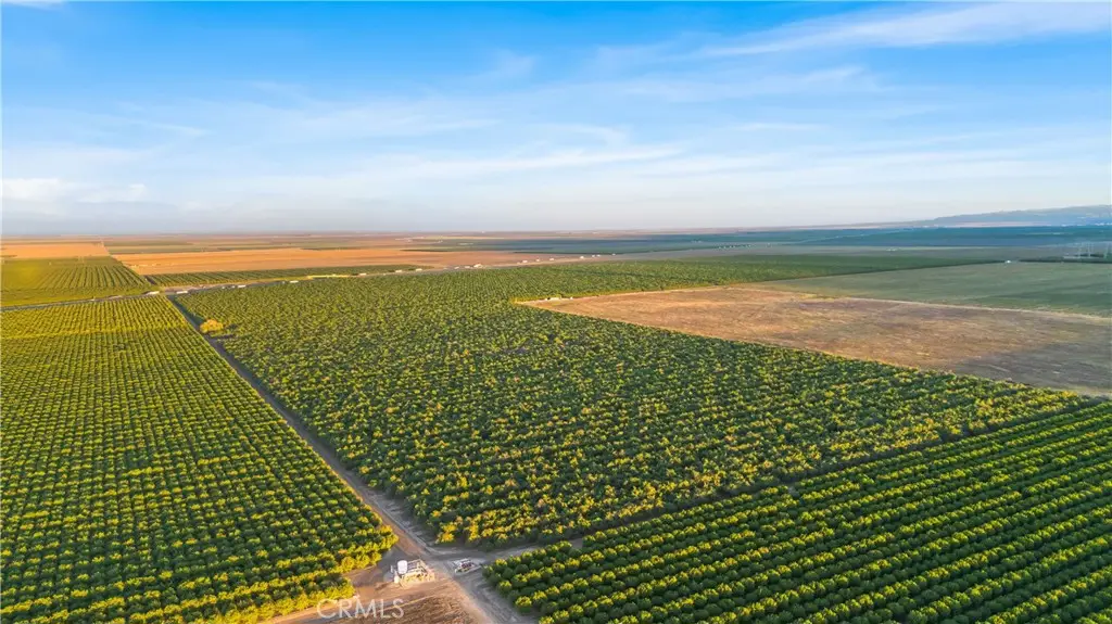 0 I5/shields, Firebaugh, CA 93622 - #1