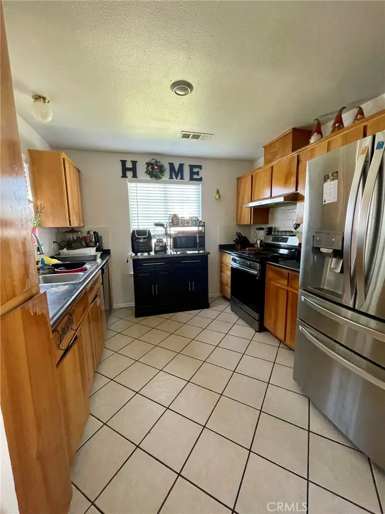 9654 Timothy Court, Delhi, CA 95315 - #2