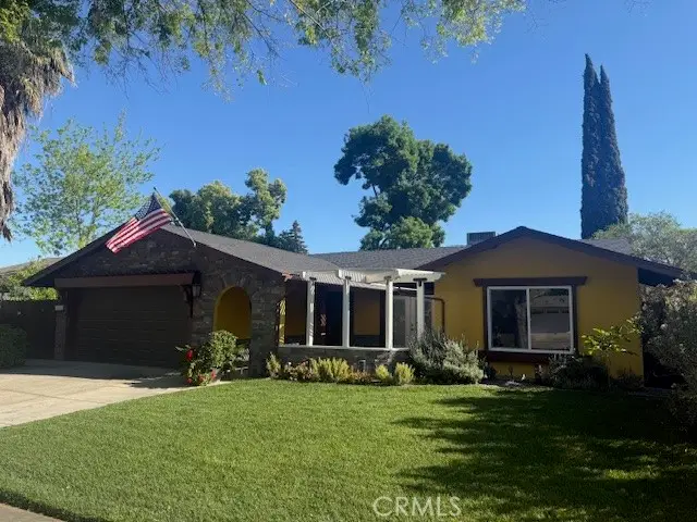 1048 Vernal, Merced, CA 95340 - #1
