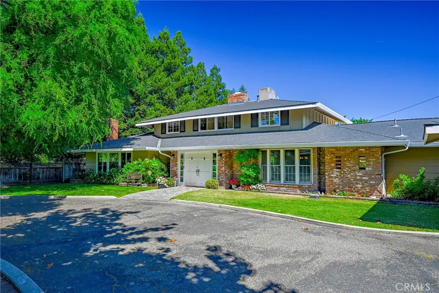 1035 E North Bear Creek Dr, Merced, CA 95340 - #2