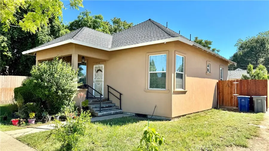 2230 Q, Merced, CA 95340 - #2