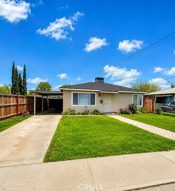 913 W Santa Fe, Merced, CA 95340 - #1